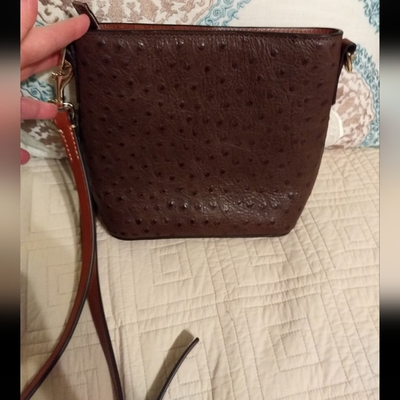 Dooney and Bourke Ostrich Small Zip Crossbody Signature Leather Collection Purse - Picture 5 of 12